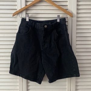 PLT Petite Balck Mom Denim Shorts Size 4